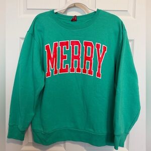 Green “MERRY” Christmas sweatshirt | women’s size medium